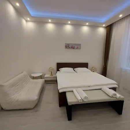 Apartman A&a * קרלובי וארי
